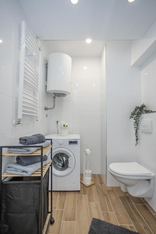 Apartment Sara Belgrado Exterior foto